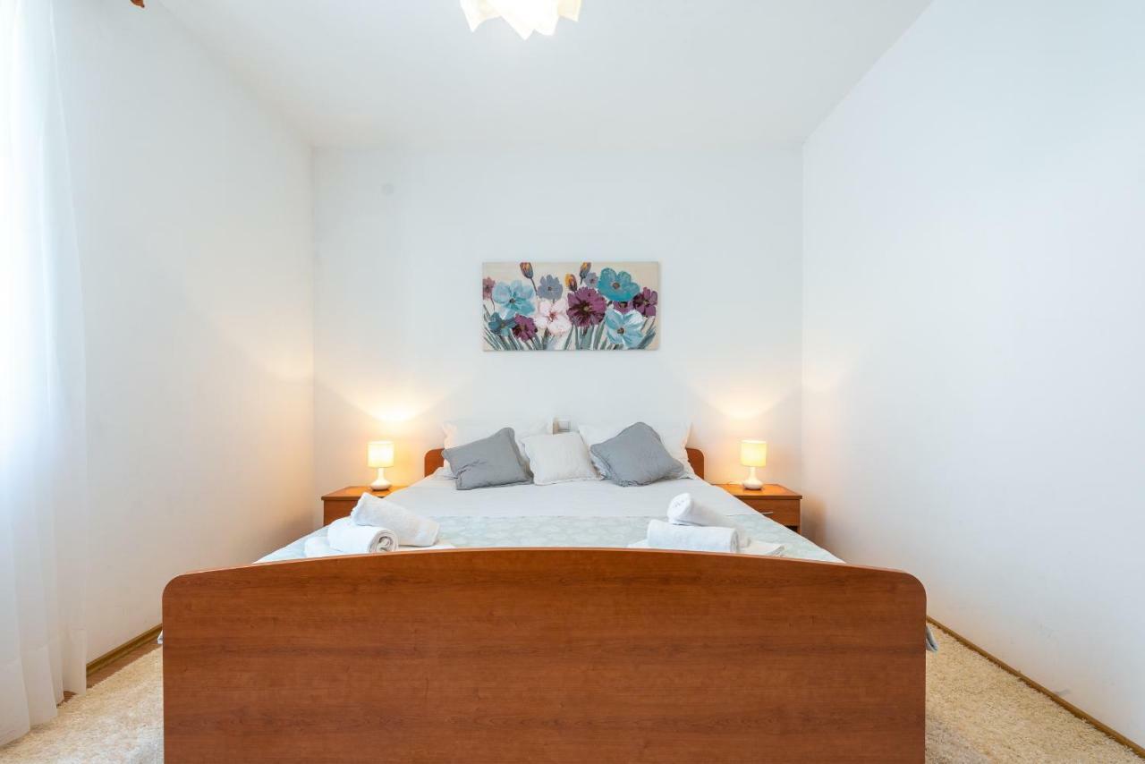 Apartment Jele Дубровник Екстериор снимка